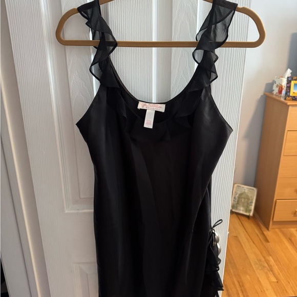 NWOT, GORGEOUS, Oscar de la Renta-Fine Label Black Nightgown & Robe. NEVER WORN - Picture 6 of 16